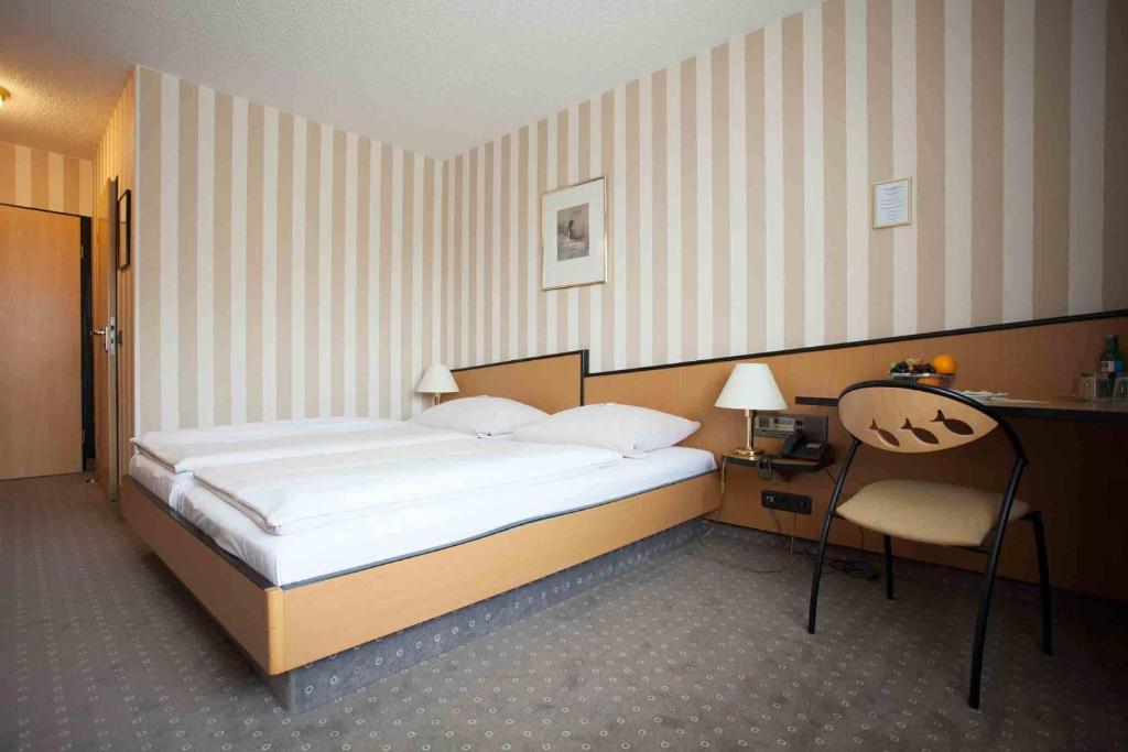 Pp- Hotel Grefrather Hof Rum bild